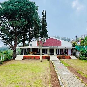 Nilgiris Inn